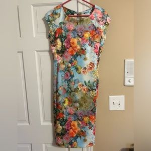 Size 6 floral dress